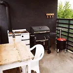 Lavender Kicsi Falu Nagy Szívvel Varázslatos Légkörrel * Golop