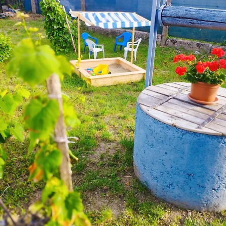Apartment Lavender Vendeghaz Kicsi Falu Nagy Szivvel Varazslatos Legkoerrel *