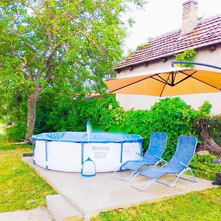 Apartmán Lavender Vendeghaz Kicsi Falu Nagy Szivvel Varazslatos Legkoerrel Golop